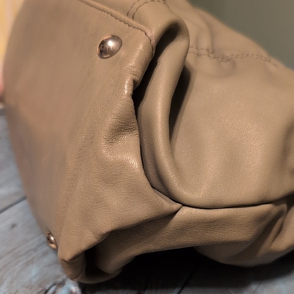 Furla Beige Leather Tote Bag Slouchy Fade Vintage Roomy 10 x 16 Purse - Picture 7 of 16